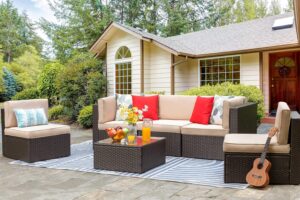 Vongrasig 6-Piece Beige Outdoor Patio Furniture Set